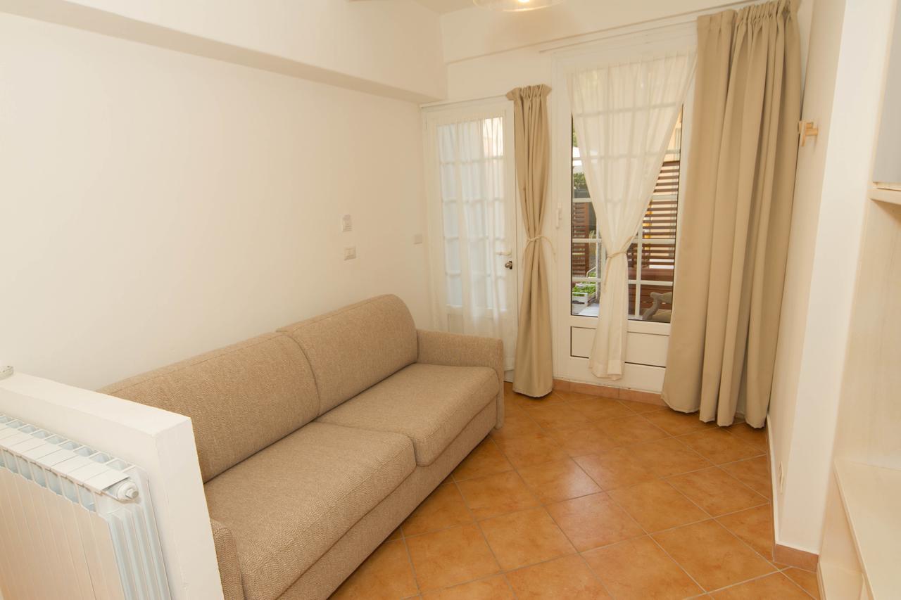 Residence Villa Ombrosa Spotorno Exterior photo